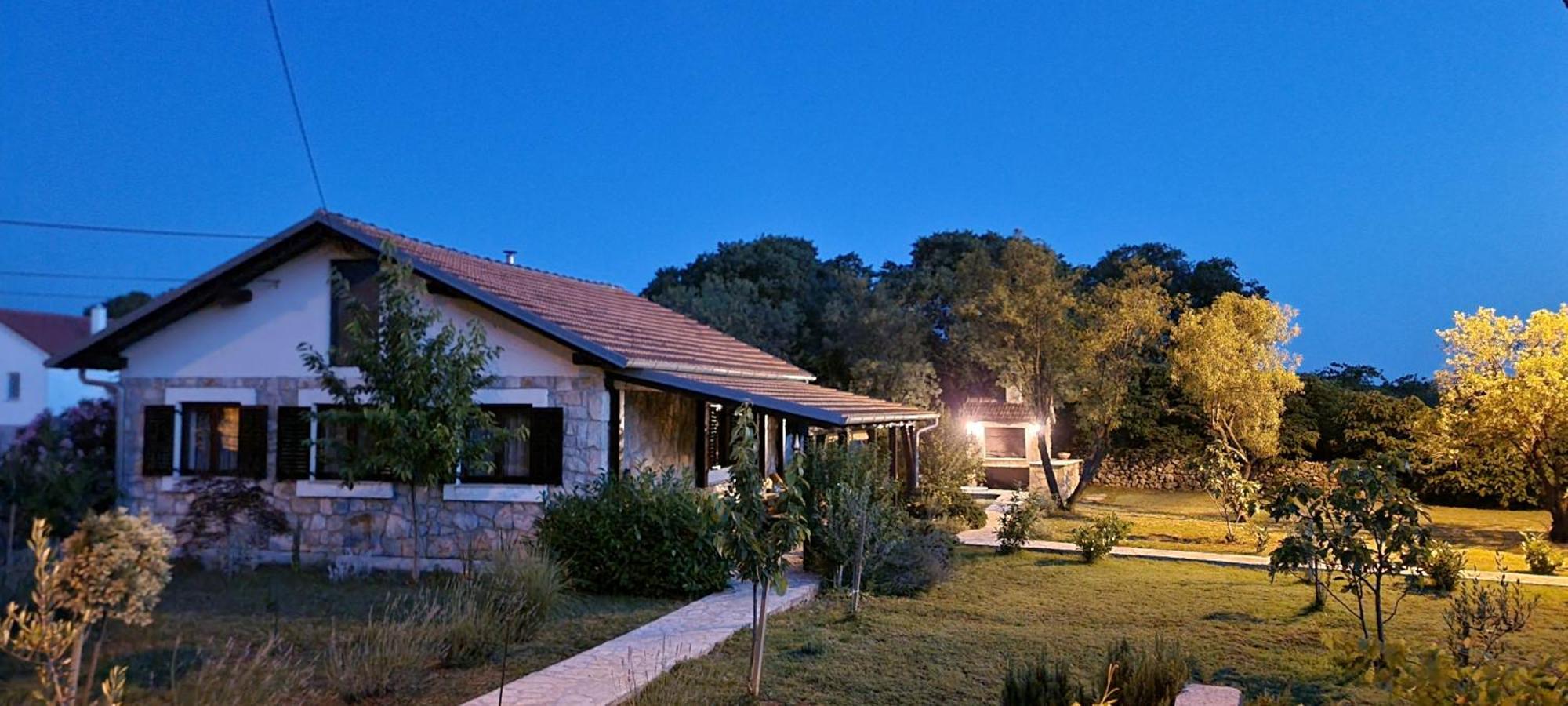 Villa Stone Medal Drnis Bagian luar foto