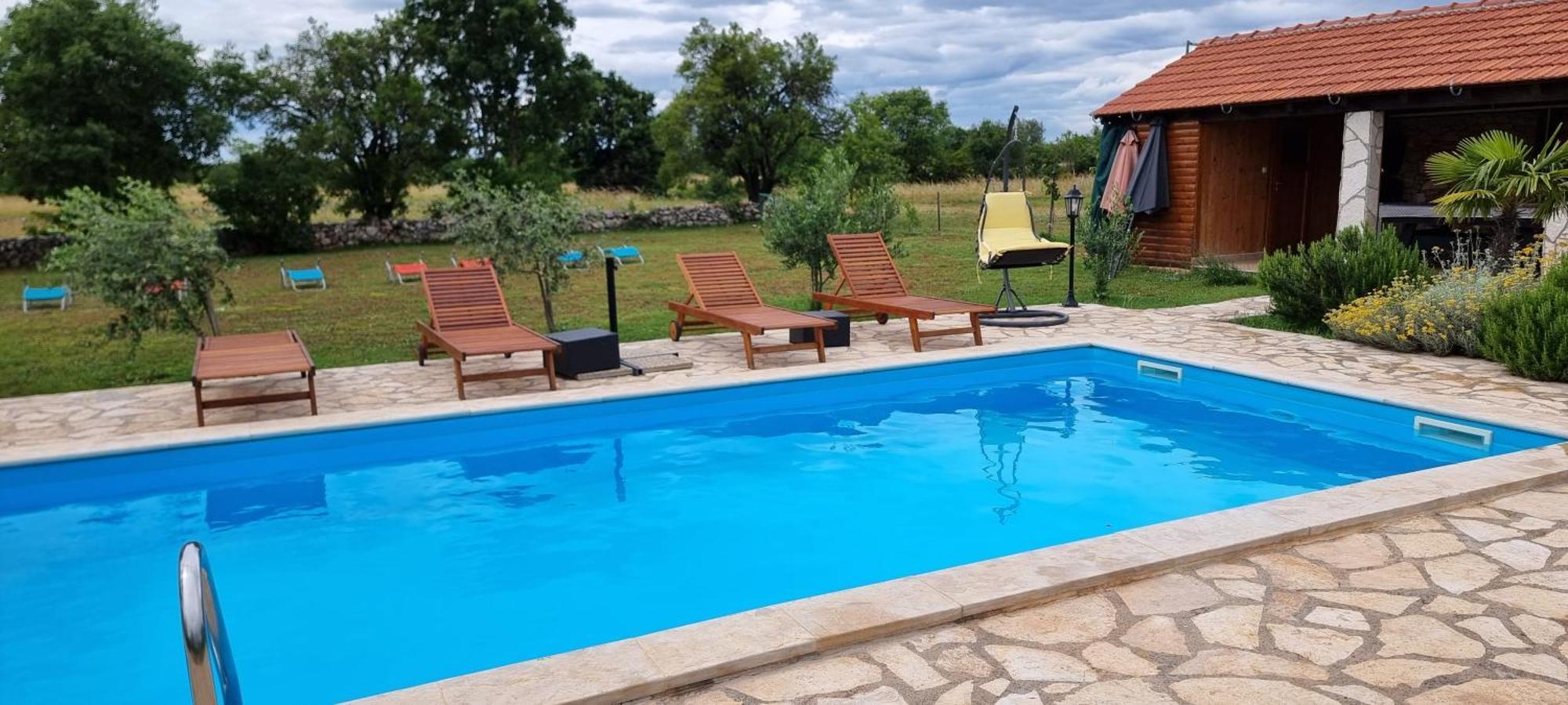 Villa Stone Medal Drnis Bagian luar foto